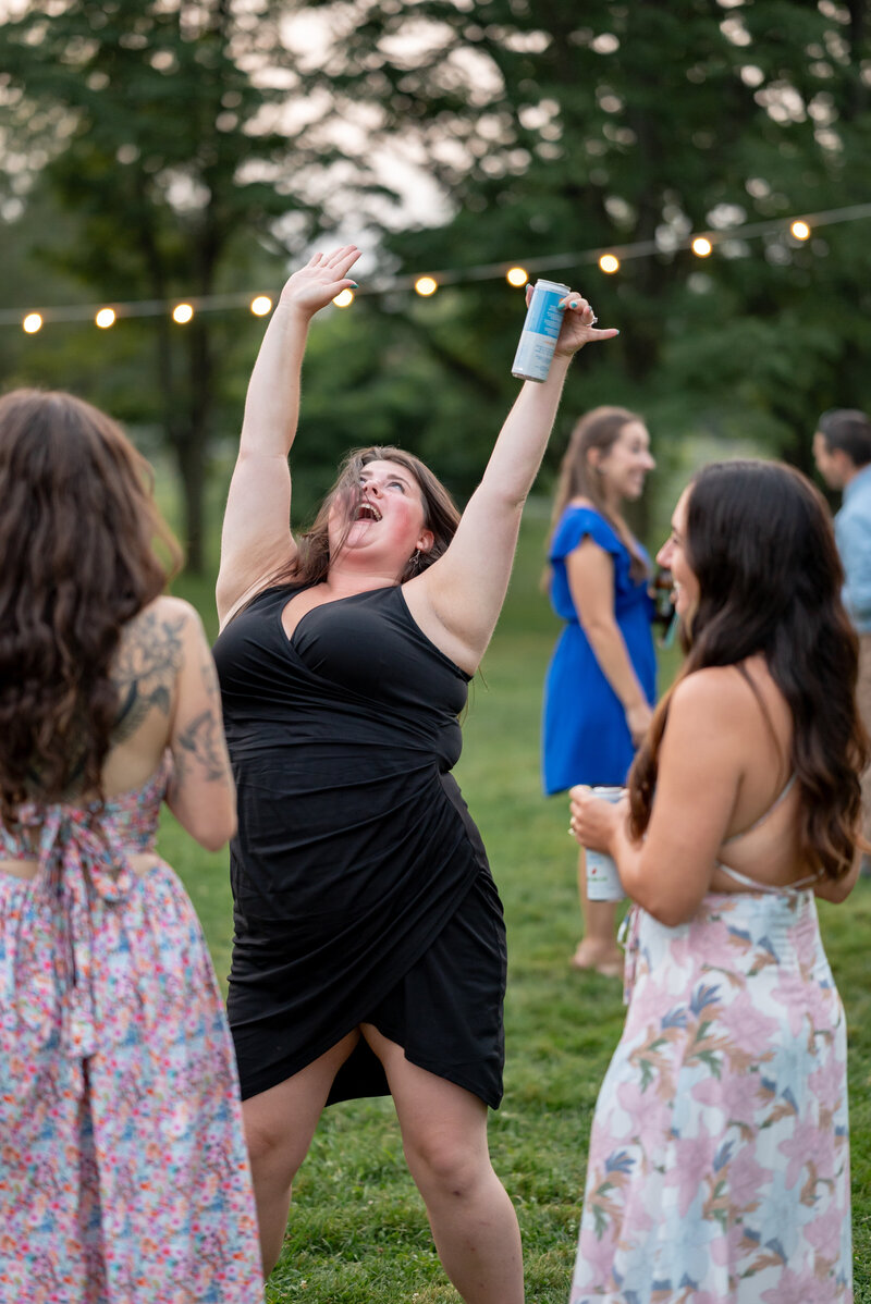 Alena-Zach_WeddingPreviews_80