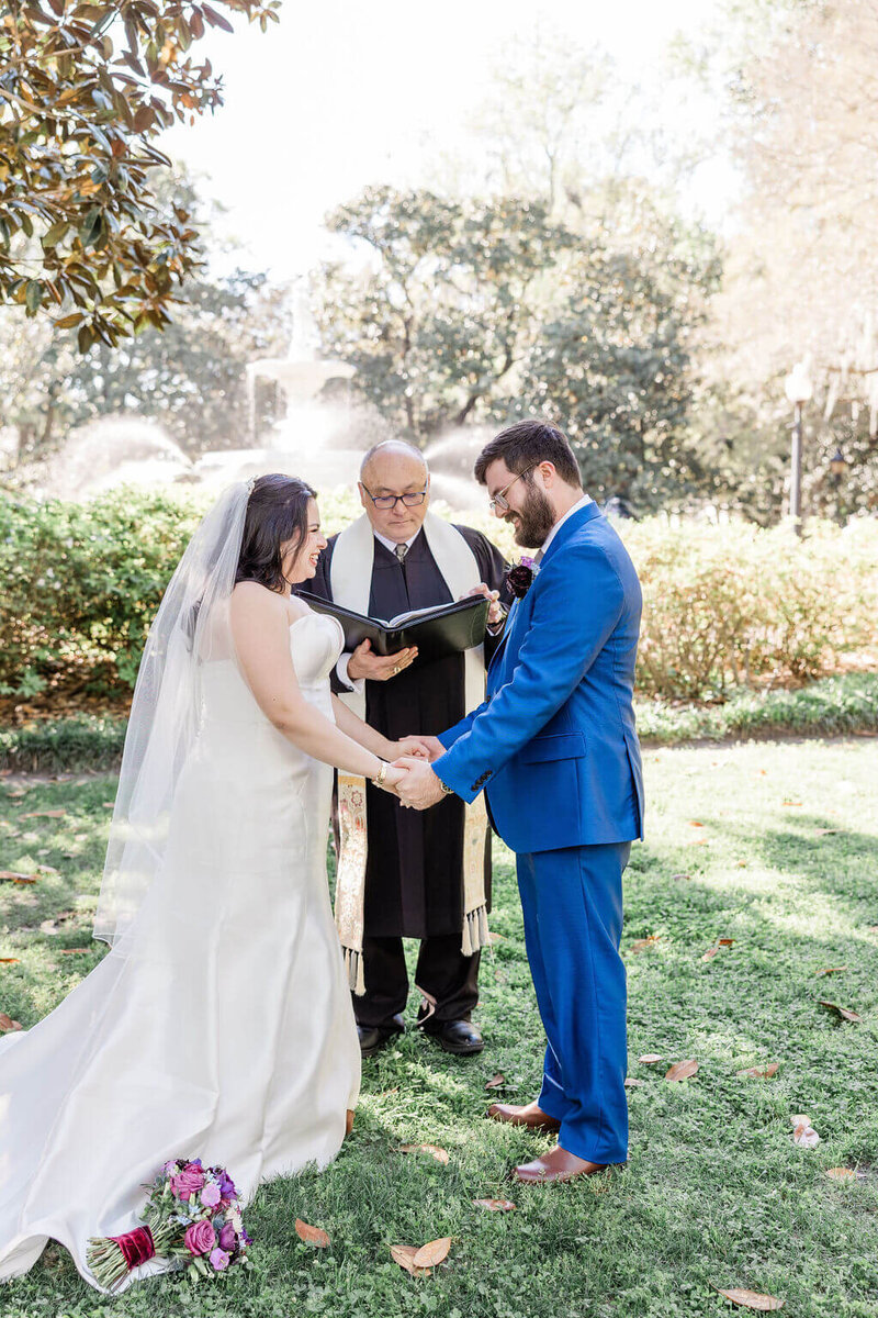 Savannah_Elopement_at_Forsyth_Fountain13