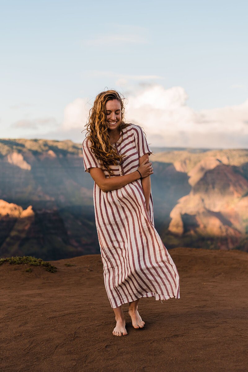 kauai-elopement-photographer-between-the-pine