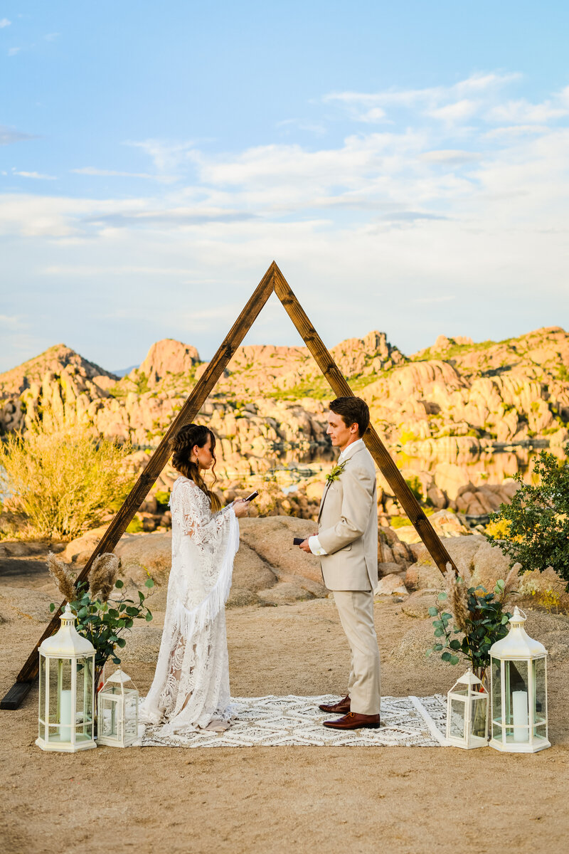 Julia Romano Photography Prescott Flagstaff wedding elopement Watson Lake Northern Arizona arch