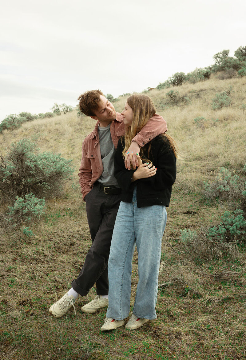 with-love-from-canadian-bc-based-engagement-wedding-elopement-photographer-kamloops-thompson-okanagan-couple-session-266