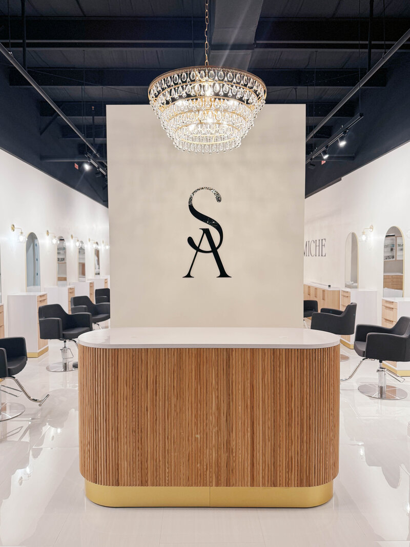 Salon Amiche hair salon reception