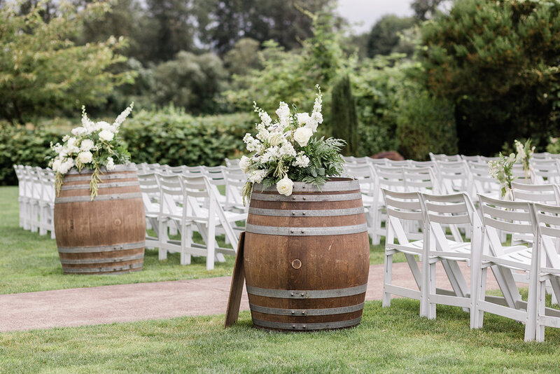 Hidden Meadows outdoor wedding ceremony photos by Joanna Monger Snohomish wa
