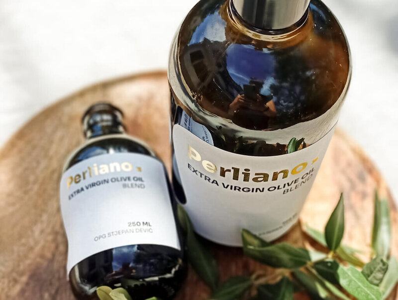 Kraft paper pouch packaging for Winston & Co luxury dog treats featuring blind embossed geometric border design.