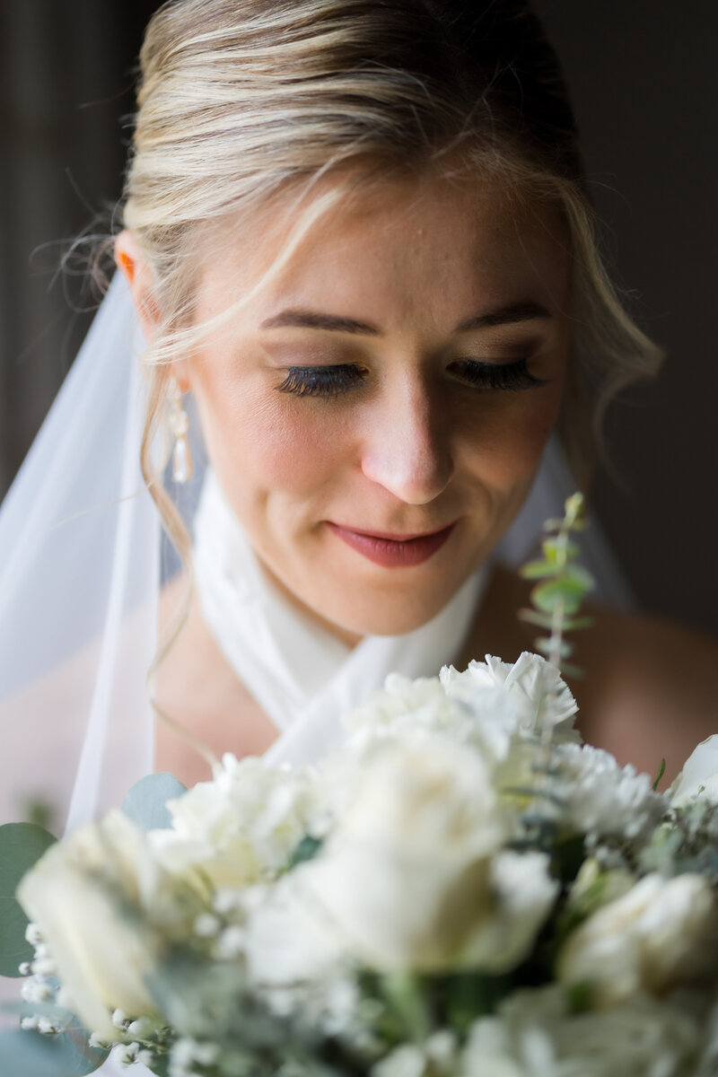 Bridal-Portraits_Harrisburg-Hershey-Lancaster-Wedding-Photographer_Photography-by-Erin-Leigh_0024