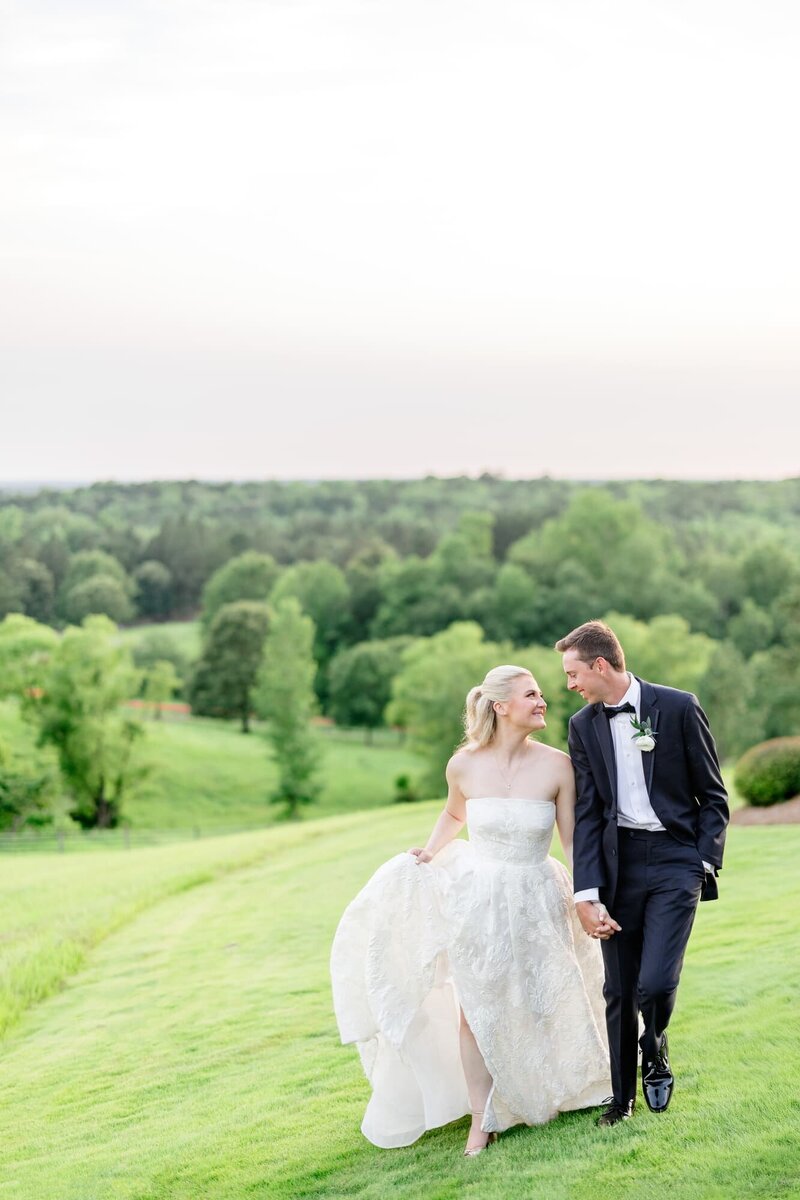 Portfolio Images for Katie & Alec Photography Birmingham, Alabama Best Wedding Photographers Lake Martin Spring House Wedding 57