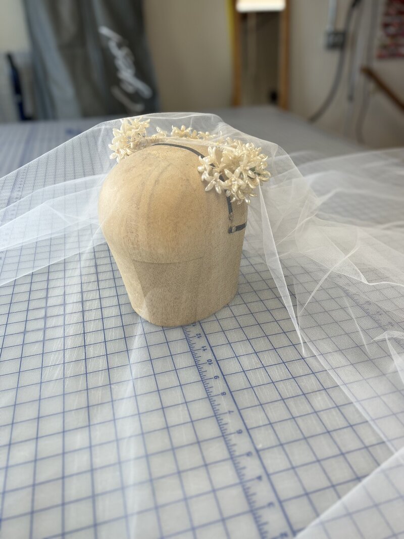 1950's vintage heirloom bridal veil and wax flower bridal wreath