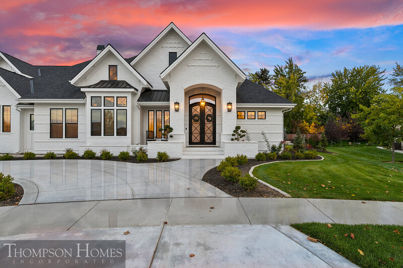 Thompson-Homes-Alabaster-Estate-Boise-Custom-Home-Builder-3