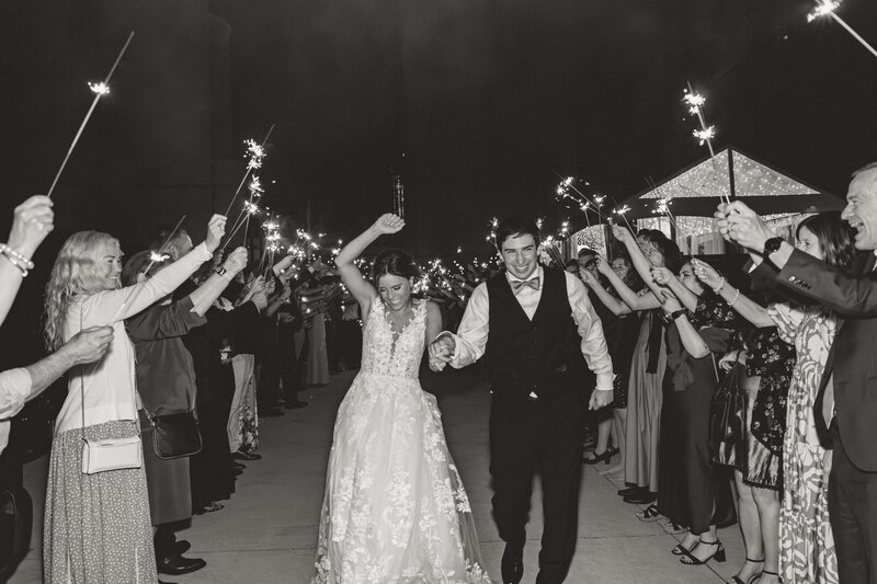 103-Katie & Phillip - Detroit Wedding Photographer - Mariah Kasten Photo