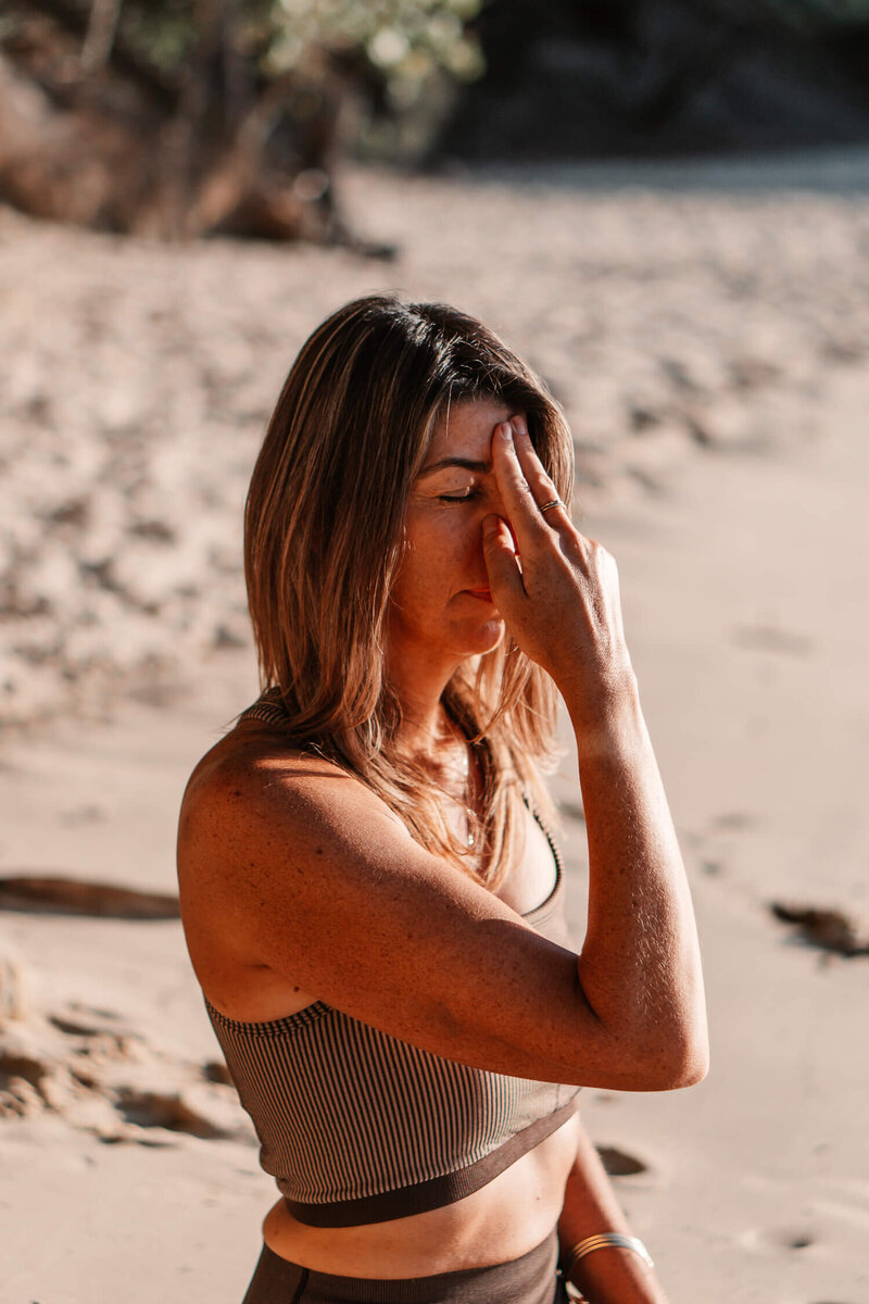 21- golden beach yoga photoshoot Alex yogaroo