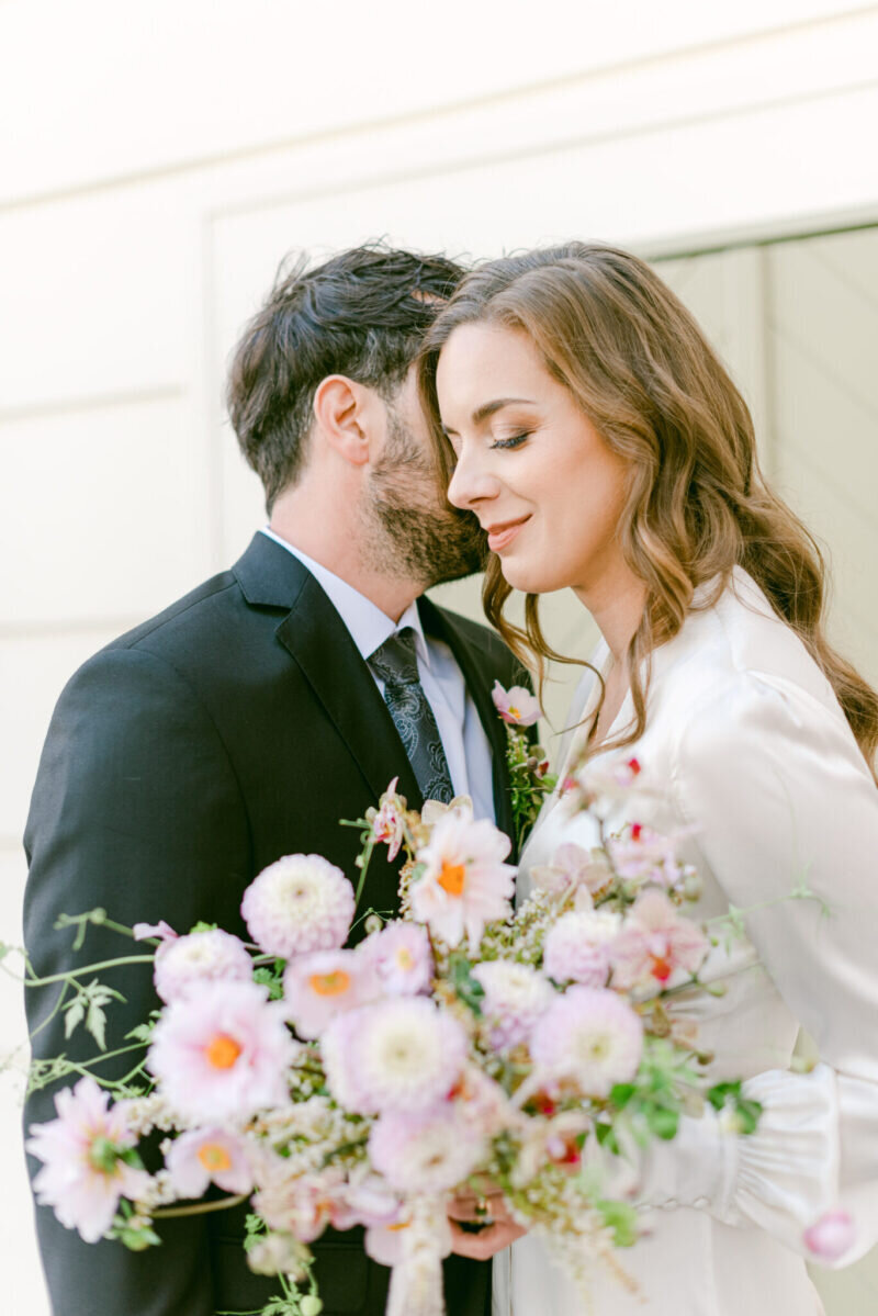 RI-intimateWedding-02-scaled-800x1199