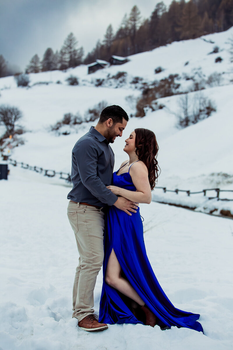 Beautiful view - couple photoshoot