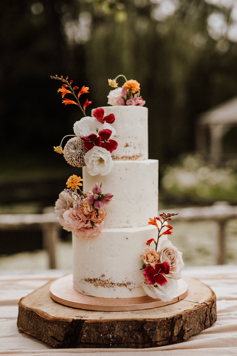 DA7906BF-AE37-4DBE-8571-216FCF0E2D56