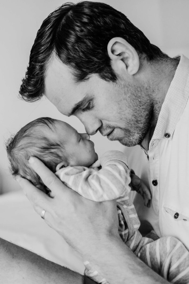 Boston Newborn Lifestyle Photography dad with baby -1