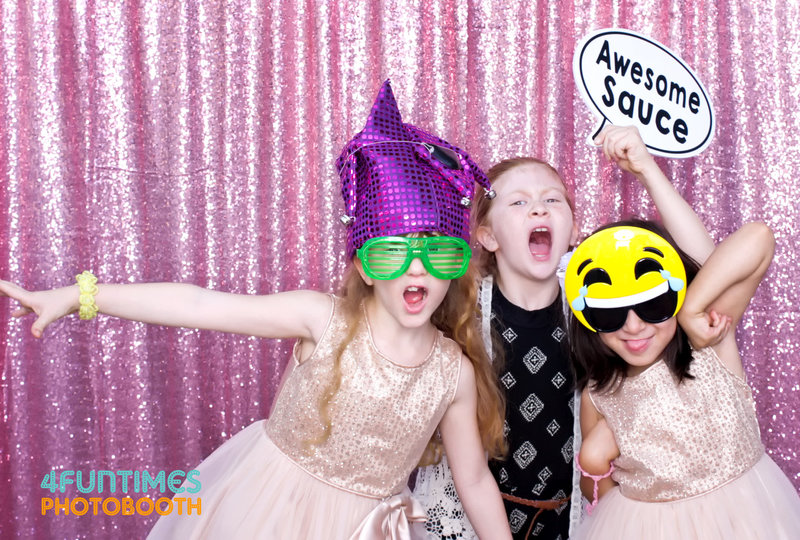 Birthday  party kids photo booth