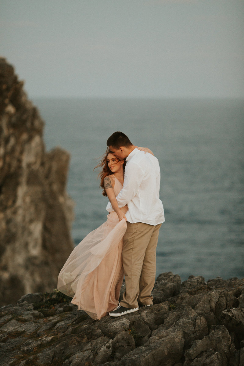 rachel-and-devan-okinawa-adventerous-couples-session-50