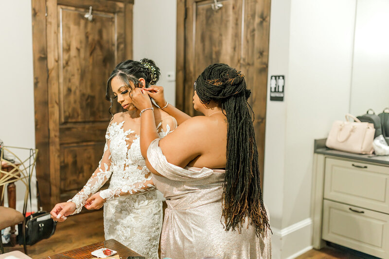 Ashley & Ellis Fox Hall Resort Douglasville GA wedding photographer-29