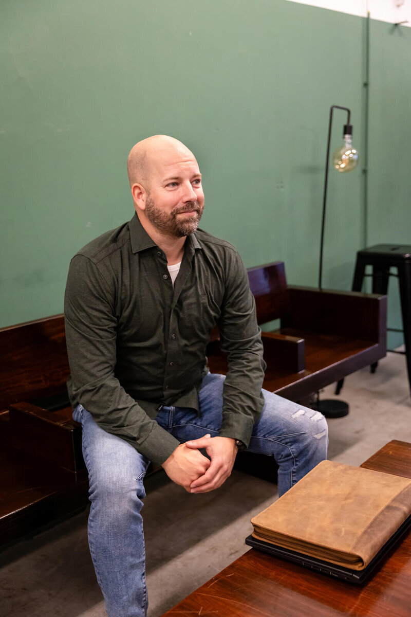 Studio Paoline Kruijssen - portfolio zakelijke personal branding fotografie - Roland NIelen Consultancy - 36