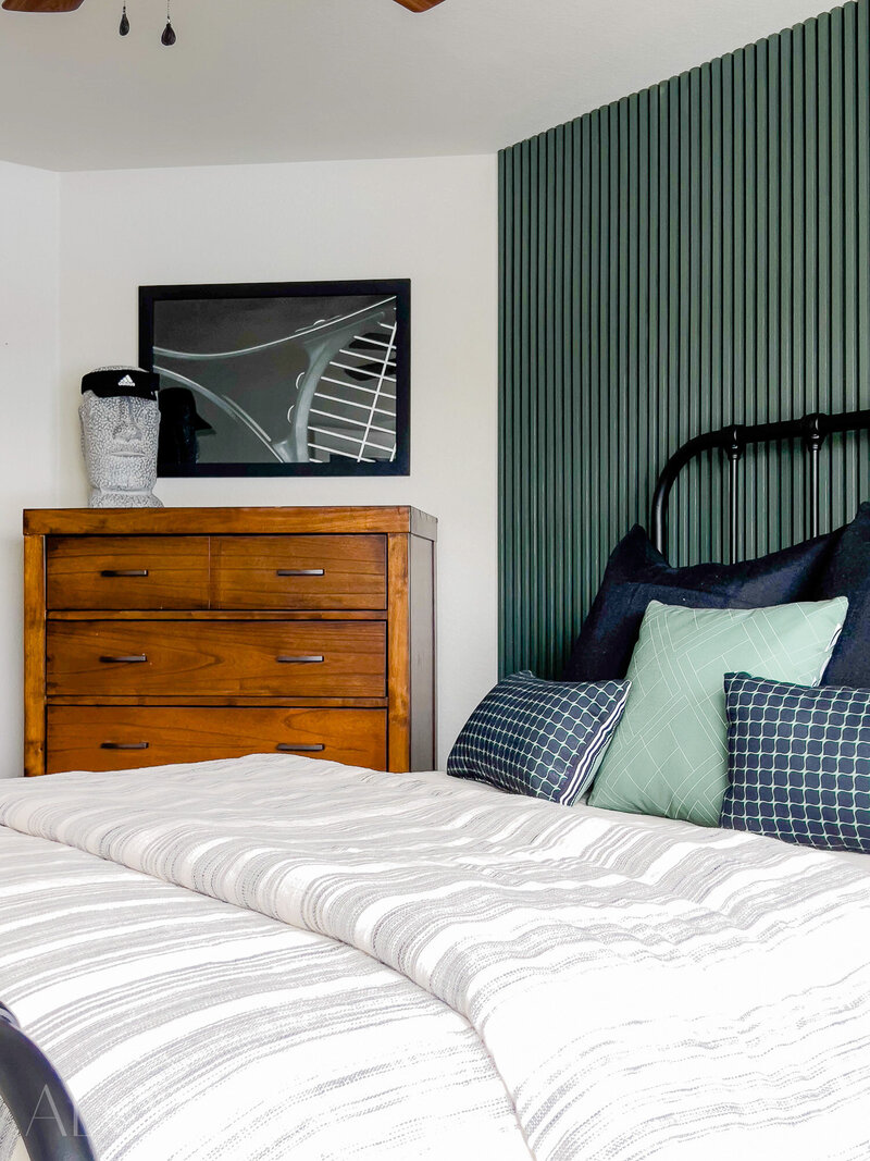 Teen-Boys-Tennis-Bedroom-Slat-Feature-Wall-Colorado-Green-55