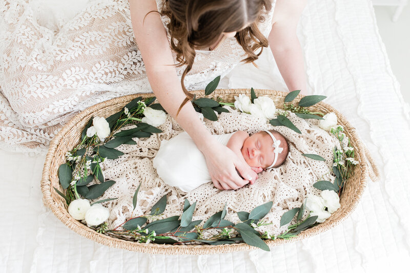 Newborn-Photography-Cincinnati-Winter-Freire-6