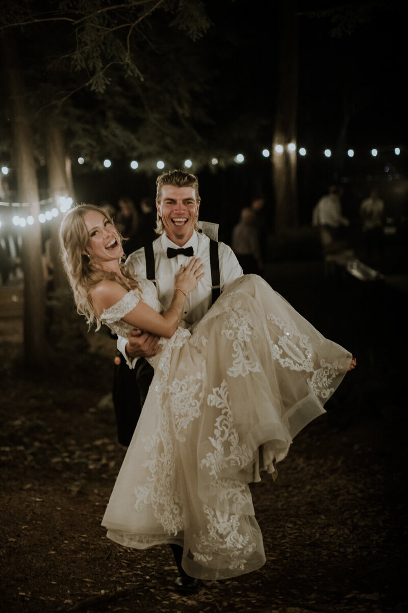 ally-nicholas-photography-wedding-engagement-toronto-niagara-muskoka-arizona-sedona-barrie-vaughn-53