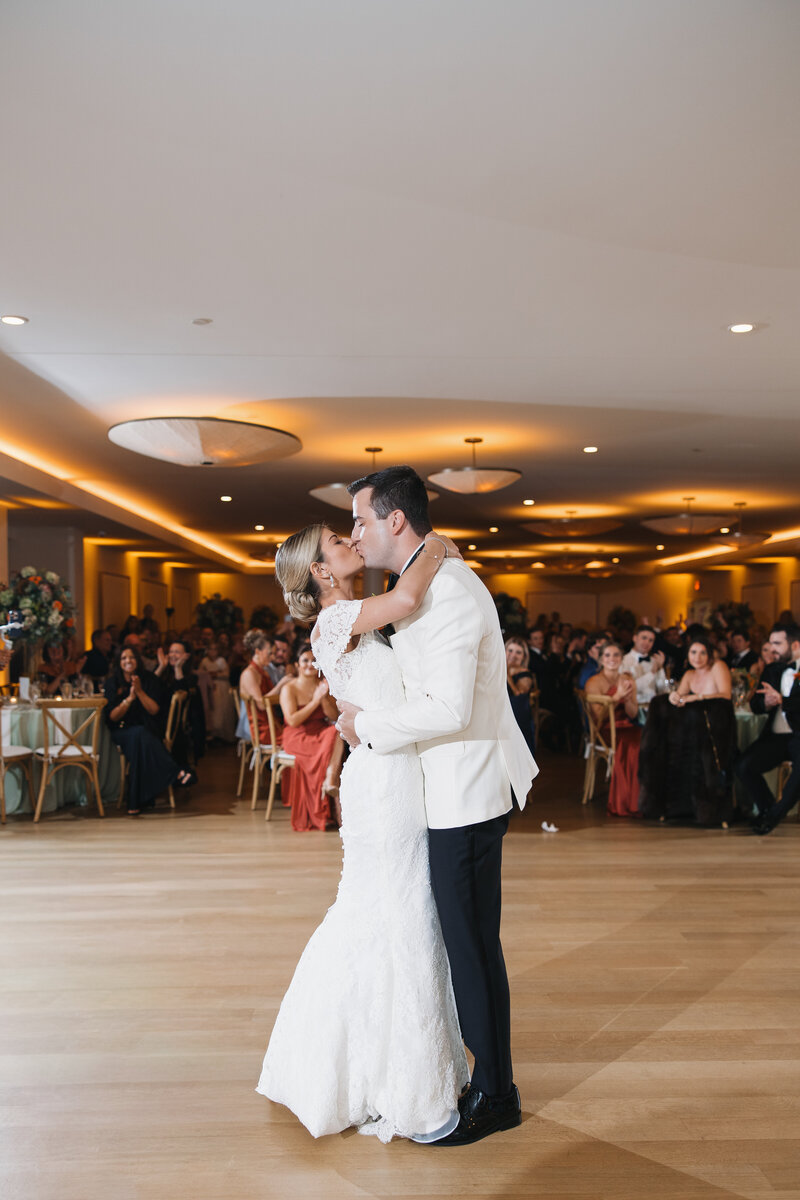 EmilyMcCaffertyPhotography-FeeneyWedding-Previews-138