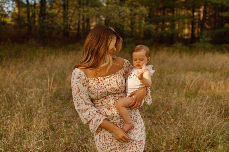Golden hour mother and daughter photo session