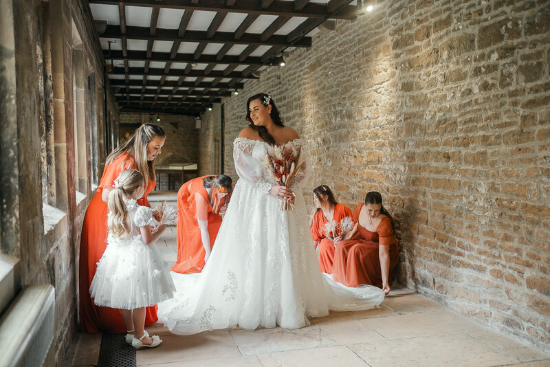 Romantic Nottingham Wedding at Newstead Abbey - Timeless Love in a Historic Setting-32
