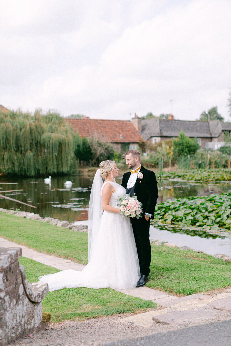 Brinsop-Court-Wedding-September-Garden-Wedding-34