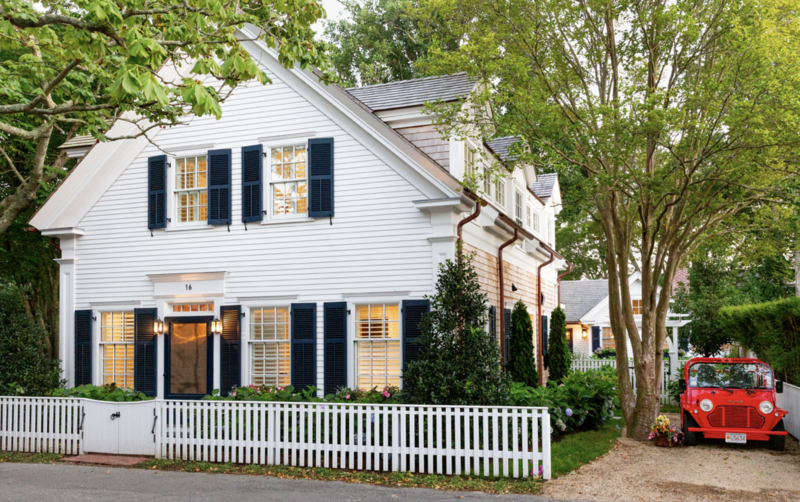 Salty-Havens-Coastal-Home-Design-New-England1