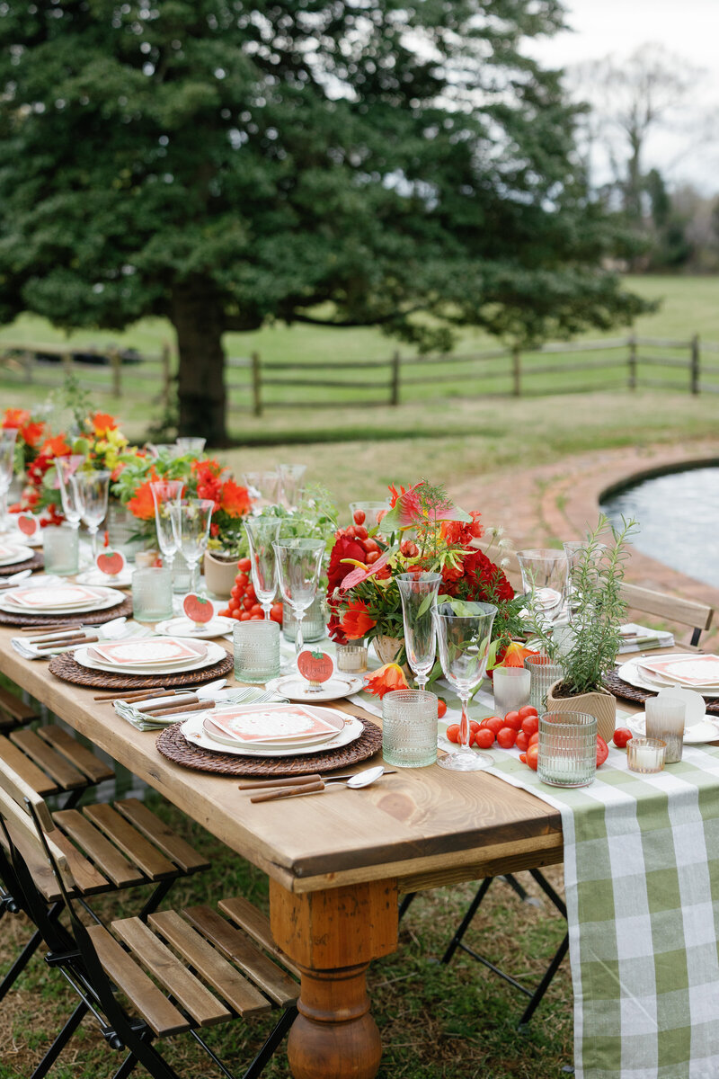 Vintage buggy styled shoot wedding