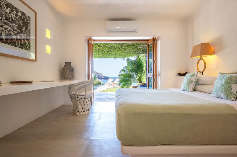 04-1-1-Careyes-Mexico-Properties-Villas-Casita-Azul-Bedroom-Ocean-View-5918