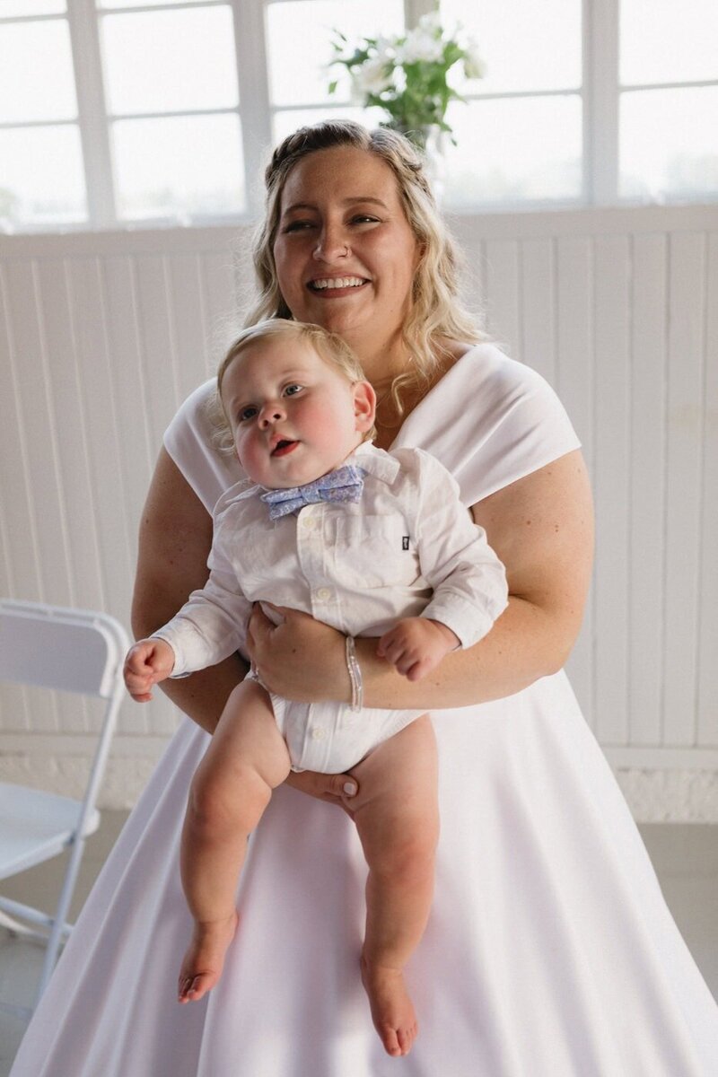 classic-and-documentary-style-wedding-photography-320