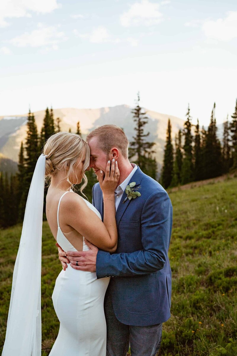Emily-David-Colorado-Wedding-04449