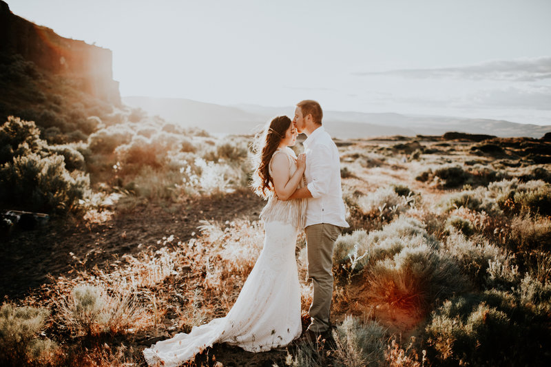 Desert Rise Wedding Stylized Shoot | Bohemian Desert Gypsy Wedding – Vantage, WA | Tin Sparrow Events + Alex Lasota Photography