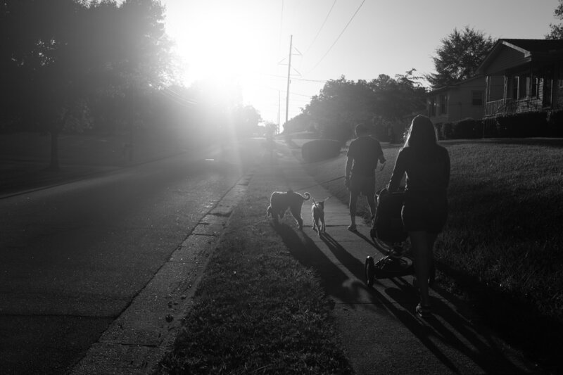 LightCreative_202310_SavannahSean_FamilyWalk_RaleighDocumentaryFamilyPhotographer_002_blog