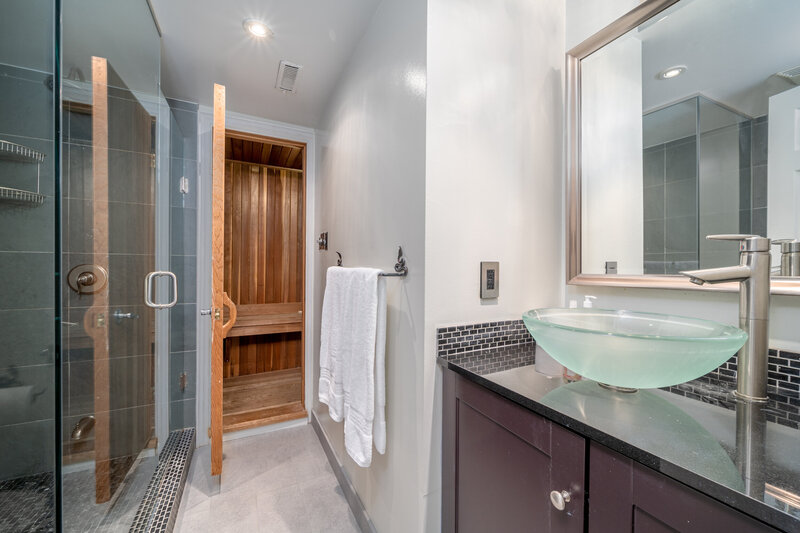 300 Avenue Road Unit 5 _063