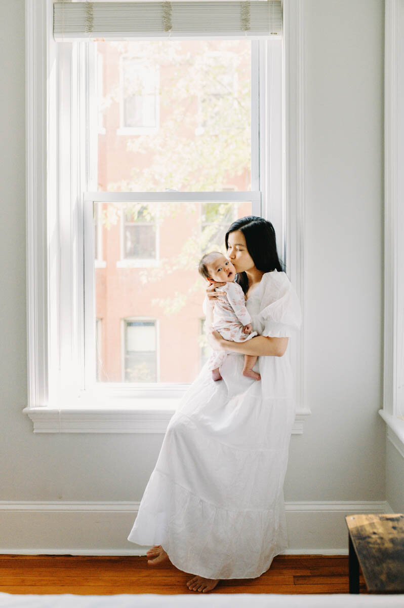 Sandra-newborn-mother-and-baby-u-street-dc
