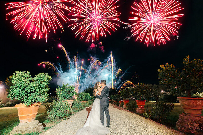 Fireworks at villa medicea di lilliano florence tuscany wedding events luxury photographer