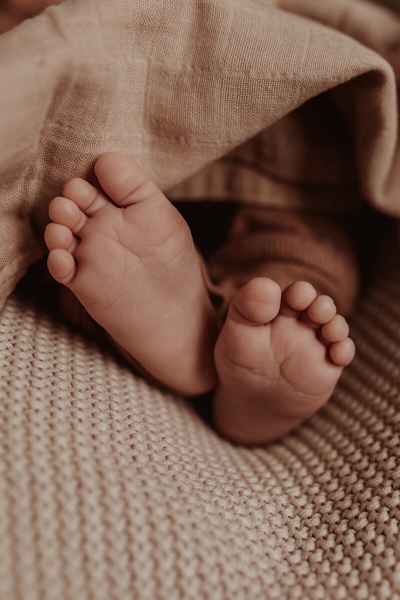 Newbornshoot thuis Jolien Leen Fotografie