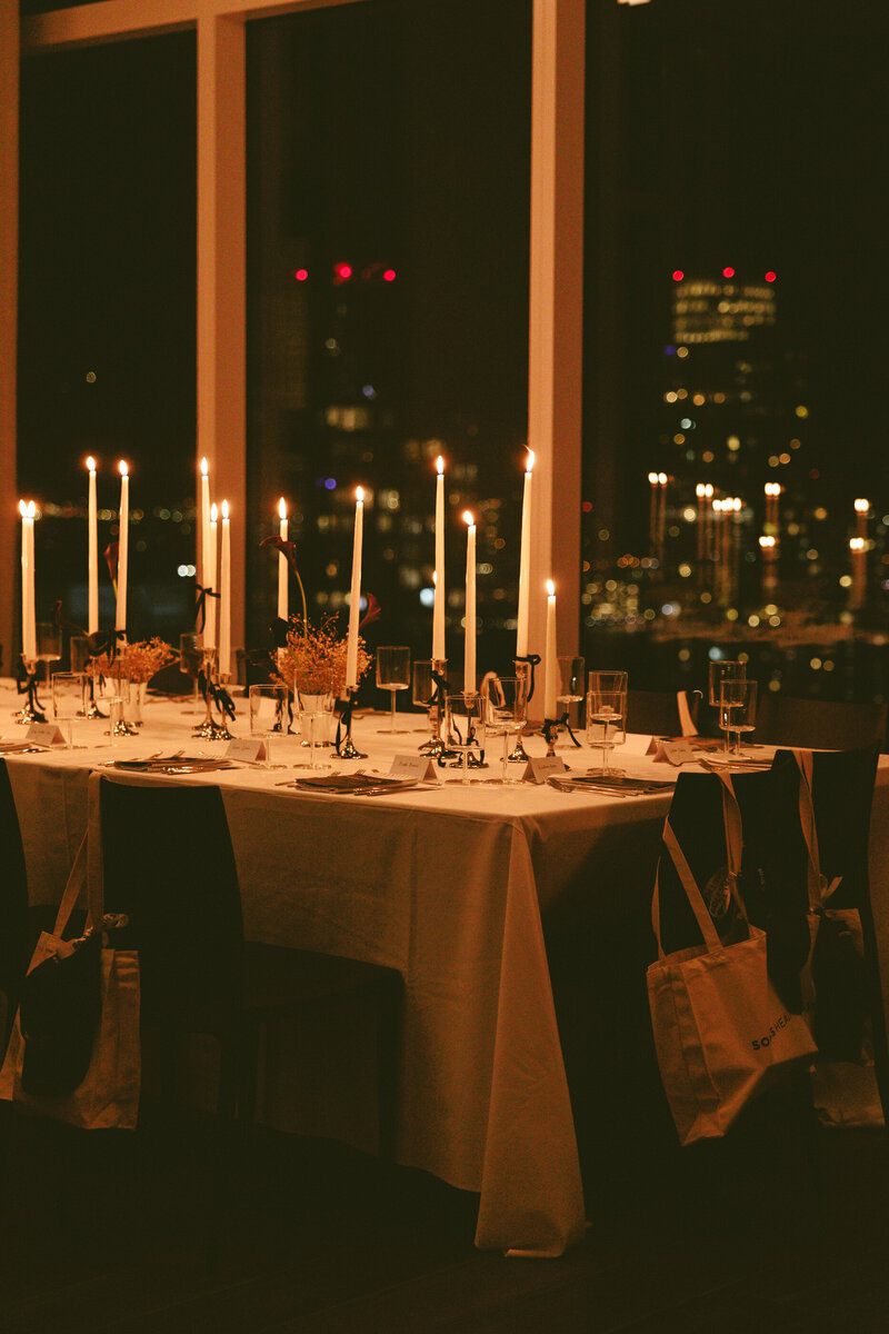 SollisRebeccaMinkoffEvent_Dec24-6046