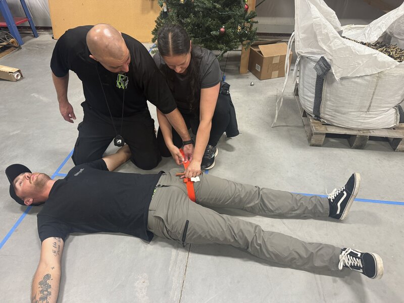 First Care - Tourniquet Instruction - Ben Kessel