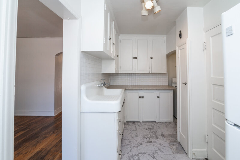 958 N Washington-Mary Lou-Unit 8-024