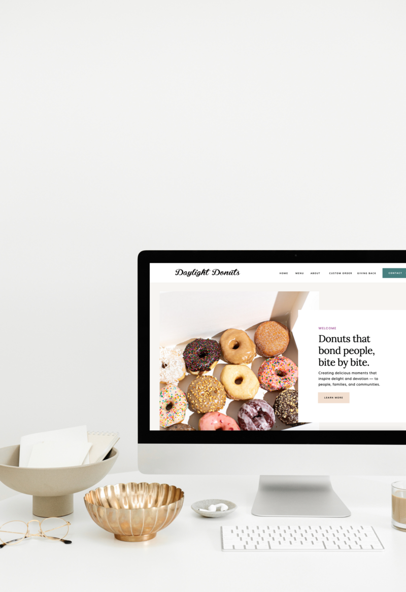 Desktop mockup showing Daylight Donuts of Clovis Home Page - Clic