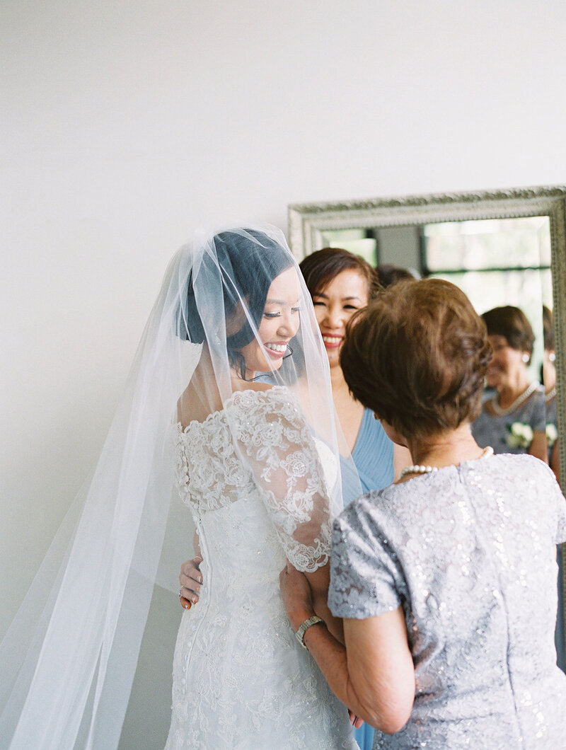 Hawaii church wedding photographer9
