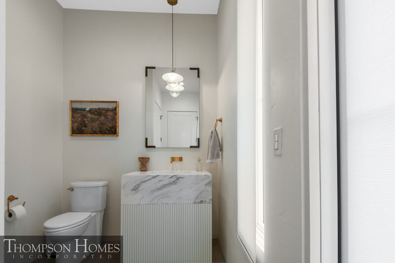 Thompson-Homes-Chateau-Moderne-Meridian-Custom-Home-Builder-38