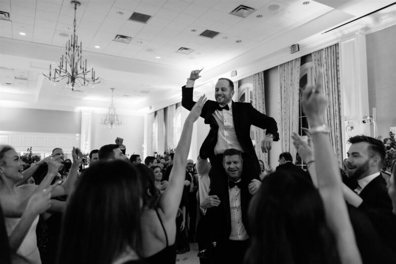 Wedding reception at the country club of Orlando by orlando wedding photographer 