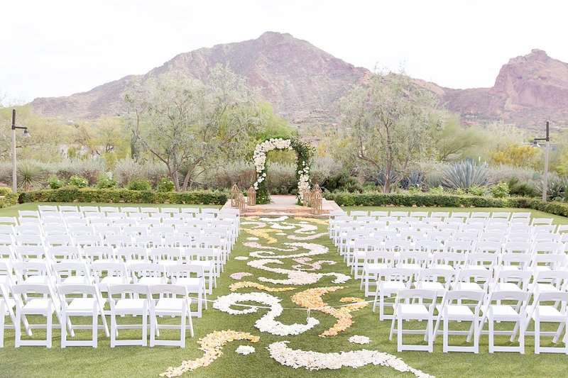 Blush El Chorro Paradise Valley Wedding | Amy & Jordan Photography