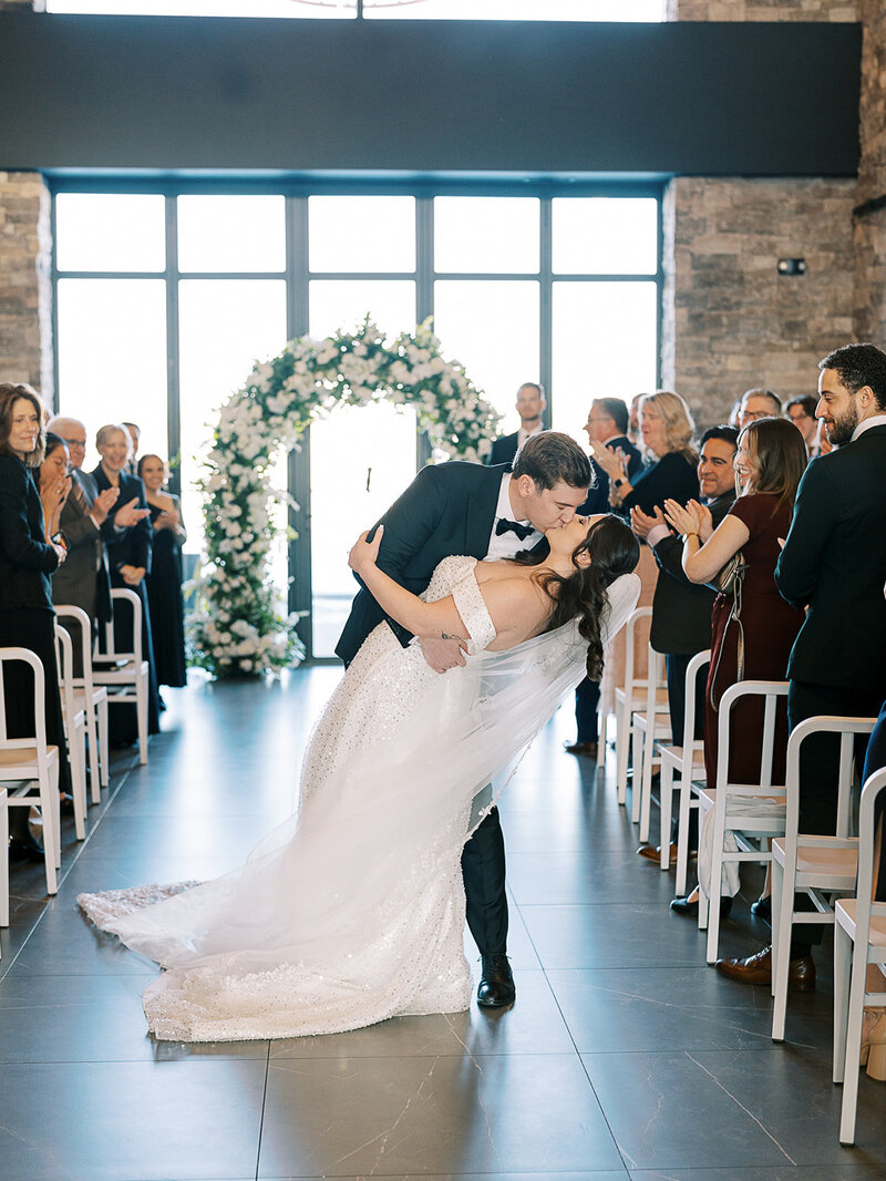mickelson-national-golf-club-bride-and-groom