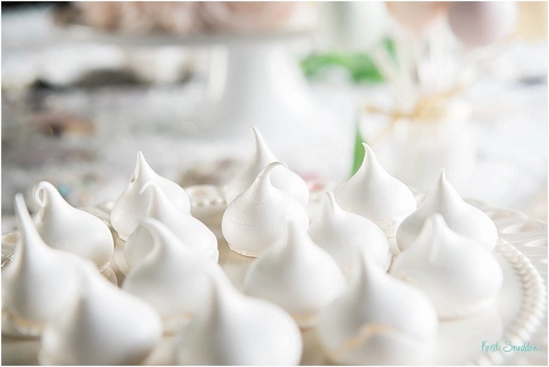 Whippt Desserts - piped mini meringues